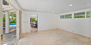 5 BR Executive Home with Pool in prestigious Kahala! Pet Friendly! Gallery 28