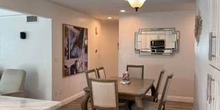 Spacious 3 Bedroom 2 Bath with a Den and Fireplace! Gallery 22