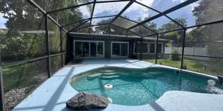 double lake front 4/2 house with swimming pool Gallery 5