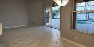 2210 Grove Dr Gallery 11