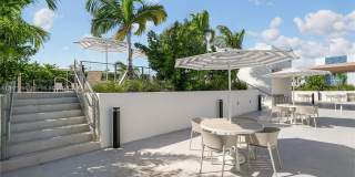 Clara Bay Harbor I Gallery 18