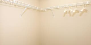 Riverpark apartment homes Gallery 73