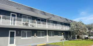 920 SE 2nd Ave Gallery 1