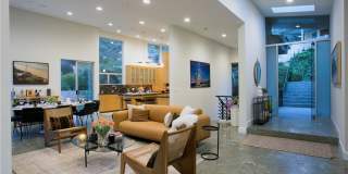 533 Temple Hills Drive Gallery 3