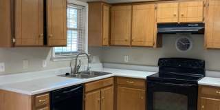 Hickory Highland 3 Bedroom Home No HOA Gallery 7