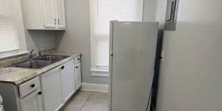 140 E 5th St Units 1-3 Gallery 5