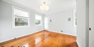 1818 Lyon Street Gallery 27