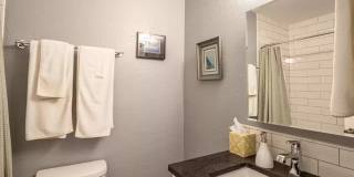 CHARMING 2 Bed 2 Bath Condo in Boulder - Available August 7th! CHARMING 2 Bed 2 Bath Condo in Boulder - Available August 7th! Gallery 10