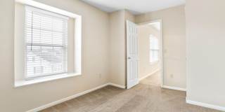 4907 Stratford Pine Lane Gallery 27