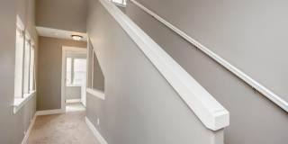 Townhome 4 blocks from the Old Mill Gallery 15