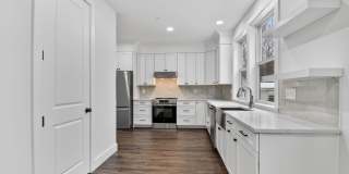Spacious New Build in Quiet Glenmont / Silver Spring - Available Now Gallery 10