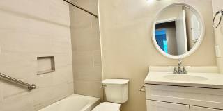 Cozy 2 bedroom Duplex Gallery 9