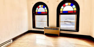 65 Willow Street Gallery 1