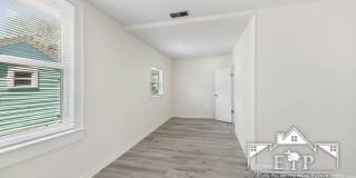Charming Urban Living Gallery 13