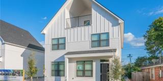 216 Richards Gallery 1