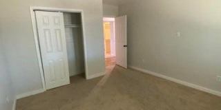 1011 W Northern Avenue Gallery 15