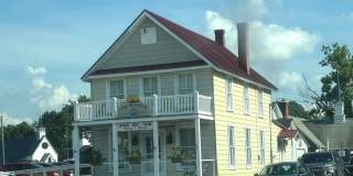 233 COLONIAL Avenue Gallery 25