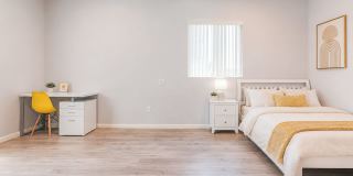 TL 1361 W 35th St - Co-Living Gallery 8