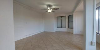 2448 W FREEWAY Lane Gallery 13