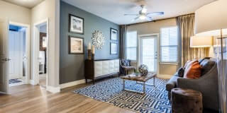 33 Hundred Gallery 6