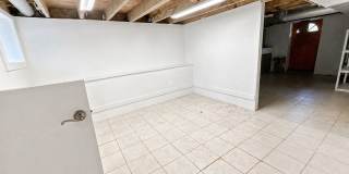 3 Bedroom Home with Basement, Laundry Area & Bright Living Space Gallery 9