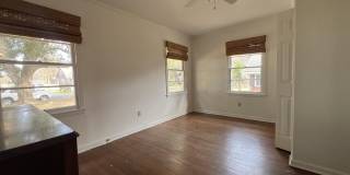 215 Stephens Street Gallery 14