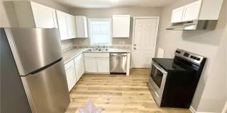 Warm and Welcoming 3 Bedroom 2 Bath Bungalow in a prime location!!! Warm and Welcoming 3 Bedroom 2 Bath Bungalow in a prime location!!! Gallery 1