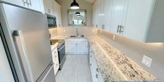 Island Living in a Renovated 2-Bed, 2-Bath Unfurnished Maui Meadows Retreat Gallery 15