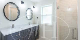 Country Living in Gorgeous 2 Bedroom Home Near Town Gallery 23