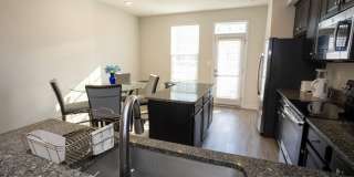 9926 NEW POINTE Drive Gallery 12