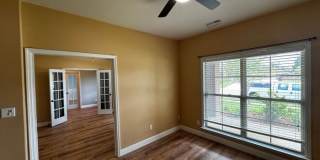 2532 Southwest Oxmoor Boulevard Gallery 37
