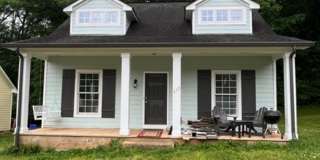 4 Bedroom/4 Bathroom House! Gallery 1