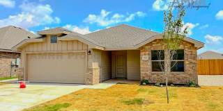 New Beginnings Start With AMRR: Beautiful 3 Bedroom Home Available NOW Gallery 1