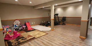 Gorgeous 4 Bedroom Home For Rent in Avon Gallery 29