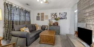 1114 E Goldspur Drive Gallery 10