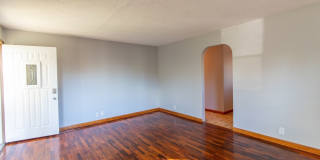 2510 W 38th Street Gallery 5