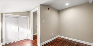 980 N LAWRENCE STREET Gallery 18