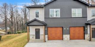 610 North Shamrock Avenue Gallery 1