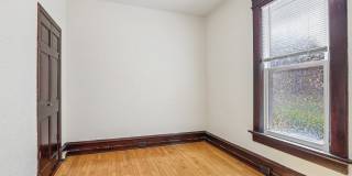 1660 N Marshall St Gallery 29