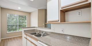 Chelsea Apartments Gallery 10