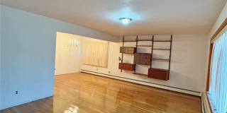 1649 Falmouth Avenue Gallery 1