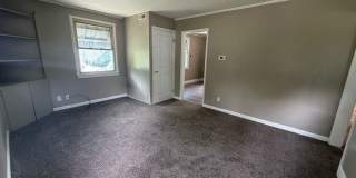 Newly updated 3 bedroom Cape Cod in Dayton Gallery 3