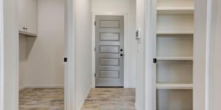 Beautiful! 4-Bed Home in Mustang Gallery 35