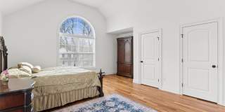 16 Gateway Court Gallery 18