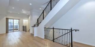 421 West 6th Street Gallery 8