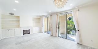 OC: Spacious 2BD/2.5BA Condo in Irvine with Resort-Style Amenities, Private Balcony & In-Unit Laundry & 2 Parking Spaces Gallery 10
