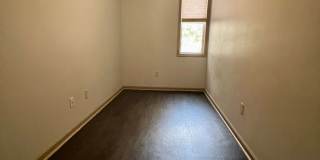 Stunning 6-Bedroom Townhome Steps Away from Temple! Available NOW! RENT SPECIAL - One Month FREE on 13-month lease! Gallery 17