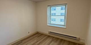 1029 E Knapp St Gallery 72