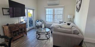 326 E Walnut Street Gallery 1