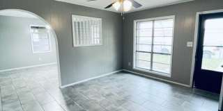 210 North Michigan Avenue Gallery 7